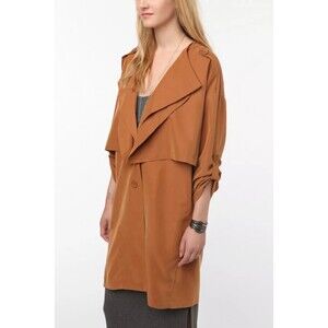 SILENCE + NOISE Urban Outfitters Soft Drapey Trench Coat With Pockets SZ M